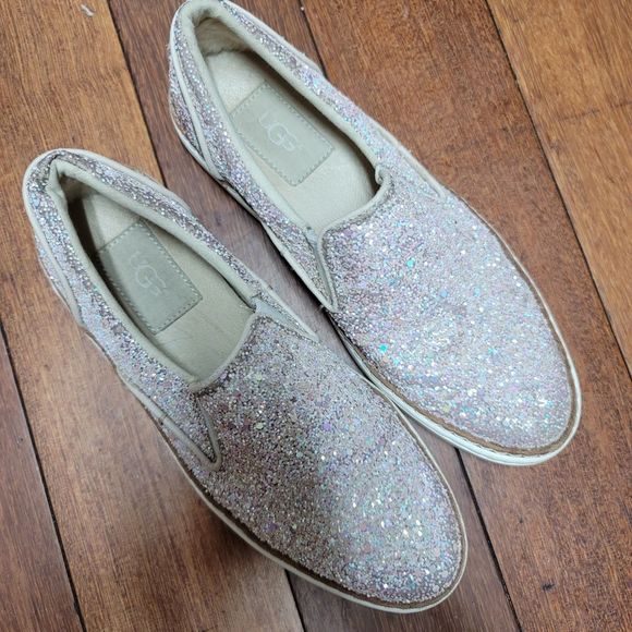 UGG Adley Chunky Glittered Sneakers - Picture 4 of 12
